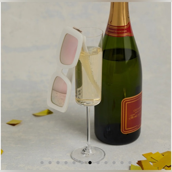 Indy Rectangle Sunglasses | Opaline & Taupe Mirror | DIFF Eyewear main image 8